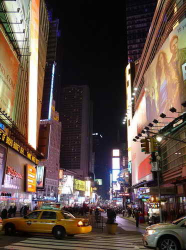 NYC_2012-11-17 23-59-03_P1070147